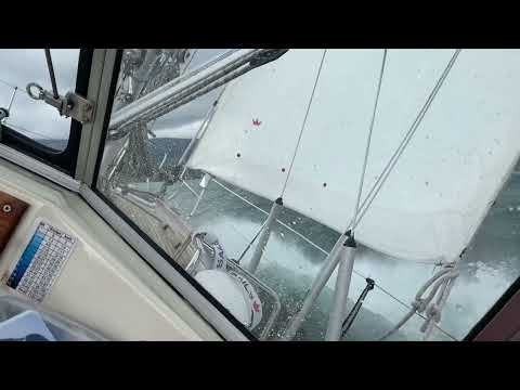 Neuenburgersee. Segel Najad 361 top Speed