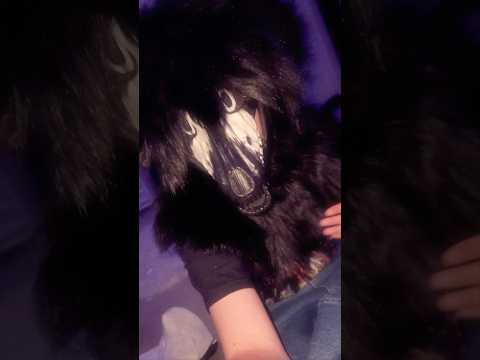 almost dropped my phone like 3 times recording ts #skulldog #skully #fursuit #drakebbl #furshit