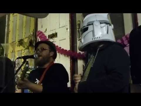 Deferred Sucess sing - Sheriff Fatman (Carter) with Star Wars Stormtrooper