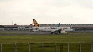 preview picture of video 'Tiger Airways Take Off, Soekarno Hatta Int'l Airport'