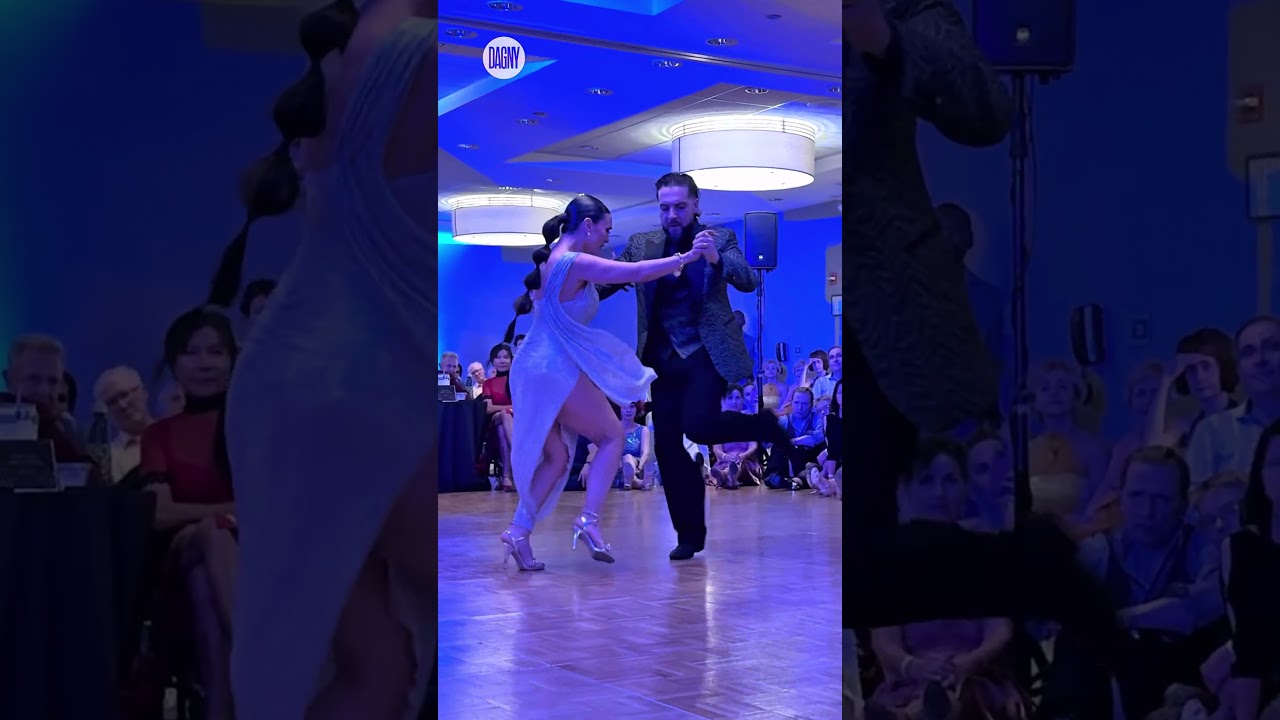 Hugo Patyn & Celina Routundo tango to “Merceditas” by Solo Tango Orquesta (5/11)