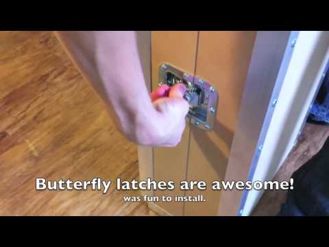 My Custom Home-Made Pedal Board.mov