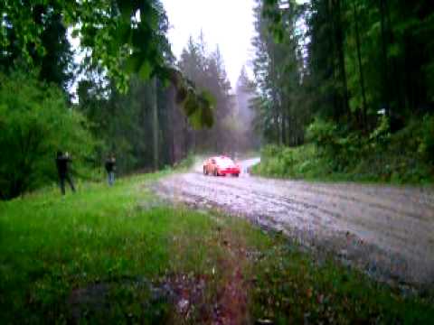 Rally Bukovyna 2010 Kikireshko-Leonova SS Shurdyn.AVI