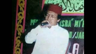 Download lagu H Muammar ZA Al Isra 1-3 Vol.3 ( Maqro Qira^at 7 ) mp3