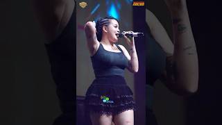 Download lagu XENA XENITA IS GETTING MORE AND MORE BEAUTIFUL mp3