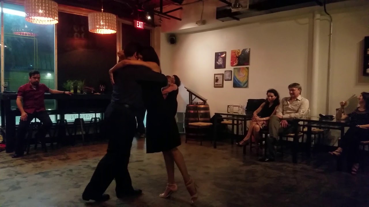 Eva Garlez & Pablo Rodriguez - Tango Milonguero @Houston