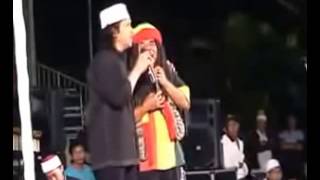 Download lagu Cak nun dan Kiai Kanjeng - Kenangan bersama Mbah Surip mp3