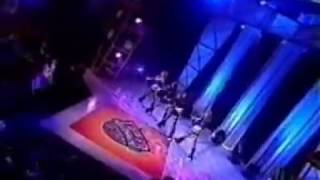 Play - Hopelessly Devoted (LIVE)