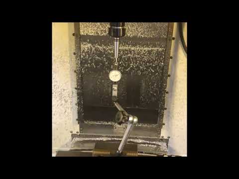 Checking the TIR on Iscar  ER32-1/4 shrink fit holder