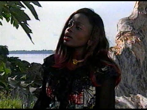 Marie Misamu - Le Dieu qui connait tout (Seigneur)