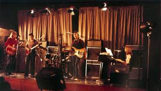 Paul McCartney &amp; Wings - Love Is Strange (Rough Mix) (2018 Remaster)