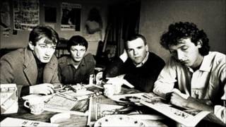 Gang of Four - At Home He&#39;s A Tourist (Peel Session)