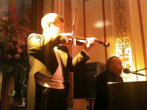 Erich Schagerl mit Robert Werner Philharmonikerball "my way" 20.1.2011