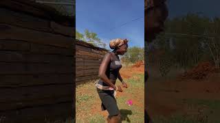 Download lagu proudlysouthafrican #zulu #maid #dance #zuludance #danceperformance #music #greatdance #africa 3 mp3