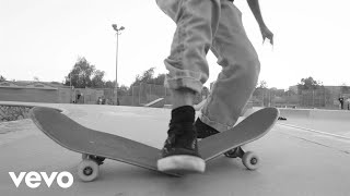 Bleached - Turn To Rage (Official Video)