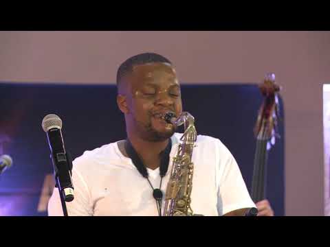 Sisonke Xonti - Live