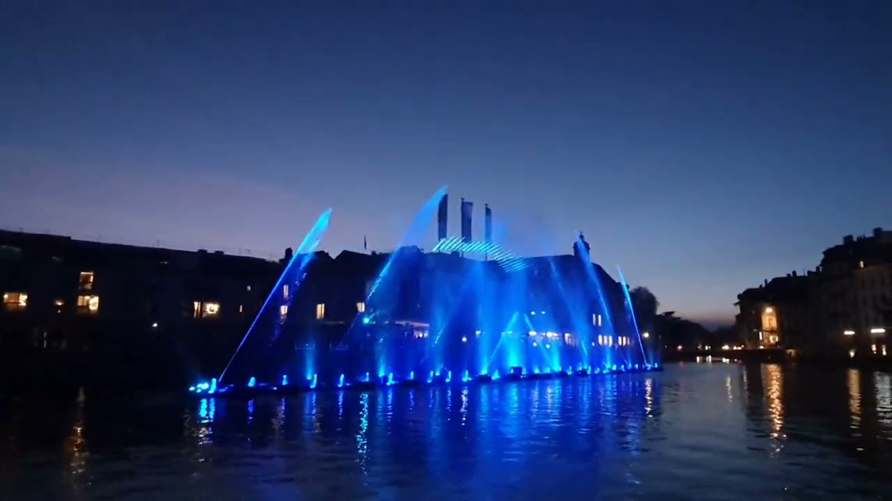 Experience cinematic visuals of Wasserzauber show.