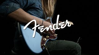 Video thumbnail for Fender American Performer Jazzmaster, Satin Lake Placid Blue | Gear4music demo by Gear4music Guitars