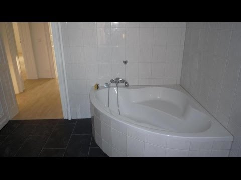 2009 neu sanierte, helle Altbauwohnung im ruhigen Hinterhaus neben dem Hotel "Nassauer Hof"