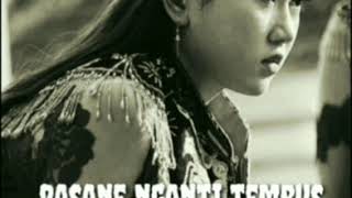 Download lagu Kalung emas stori w.a mp3