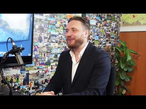 PODCAST@criticarad.ro | Episodul 46 | Despre educație și disciplină cu Răzvan Vasile