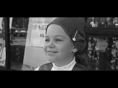 Emika – Smile (cover video)