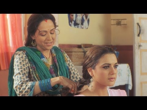 Yeh Veer Ka Kamra Hain Na? | Scene | Veer-Zaara | Preity Zinta | Hema Malini | Yash Chopra
