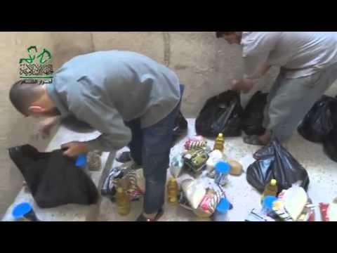 توزيع سلل إغاثية في الغوطة الشرقية في محافظة ريف دمشق من قبل حركة أحرار الشام