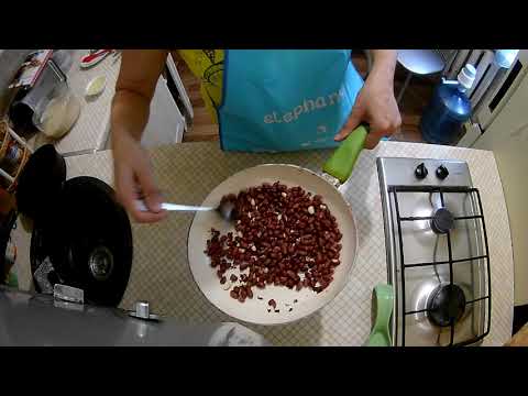 Манник с орехами