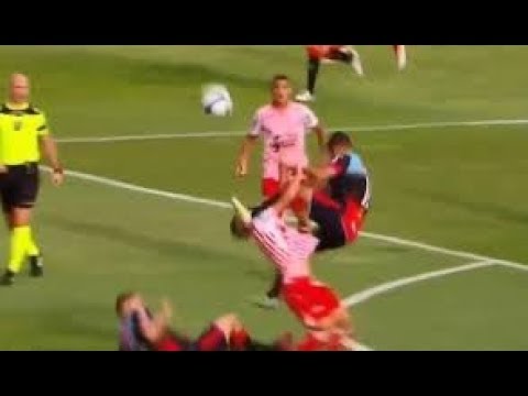 LA PEOR EXPULSIÓN DE LOS ULTIMOS TIEMPOS - Los Andes 2 Brown 0 patada terrible.