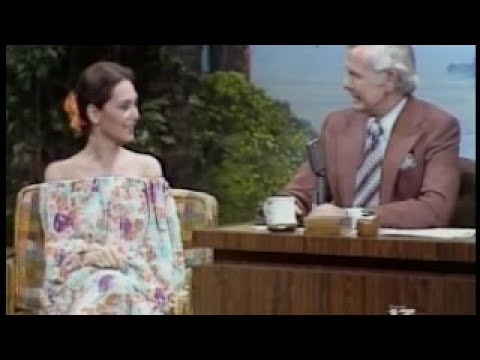 The Tonight Show Starring Johnny Carson: 06/07/1977.Suzanne Pleshette -Newest Cover Popula