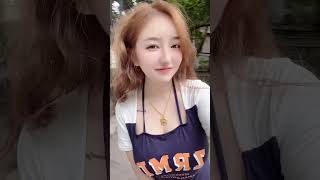 tính cởi nốt cái áo mà... #tiktokgaixinh #tiktokgaixinh #bikini #trending