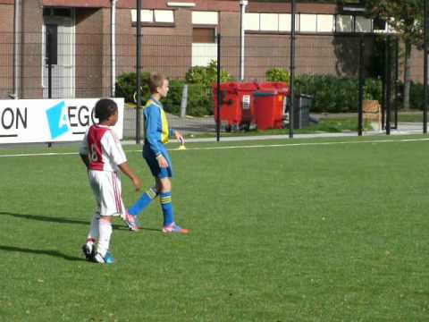 Ajax E2 - AFC'34 E1 (Finn van der Heijden)