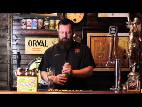 How to pour a hefeweizen