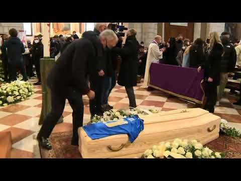 Funeral of Italian World Cup ace Paolo Rossi takes place