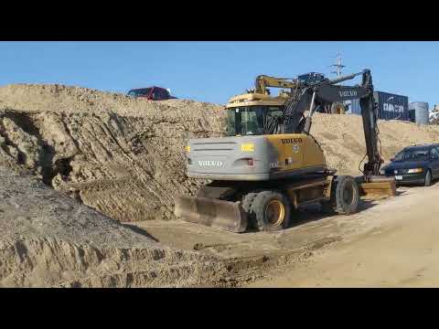 Projektowane skrzyżowanie zwykłe km 0+440,35 proj DP nr1375F