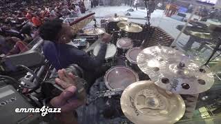 Everybody Look Praise medley by Sammie Okposo