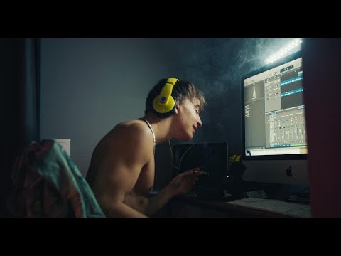 Young $hawn - 3AM (Freestyle)