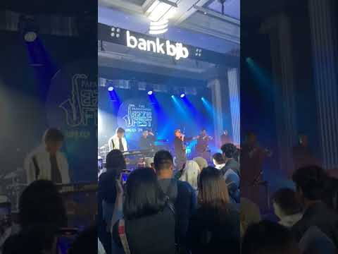 Dwiki Dharmawan & Sandhy Sondoro di TP Jazz Festival 2024 #malambiru #sandhysondoro #livemusic