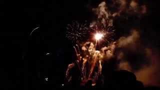 preview picture of video 'fuegos artificiales Puerto Natales 2013'