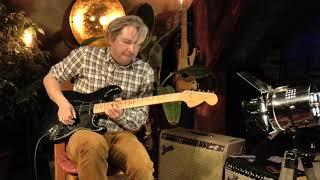 Video thumbnail for Fender Stratocaster from 1979 presented by Vintage Guitar Oldenburg and Tobias Hoffmann by Vintage Guitar Oldenburg
