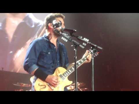 download lagu mp3 mp4 Dirty Laundry Nickelback, download lagu Dirty Laundry Nickelback gratis, unduh video klip Dirty Laundry Nickelback