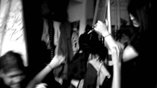 Jazminee not doin bongzilla