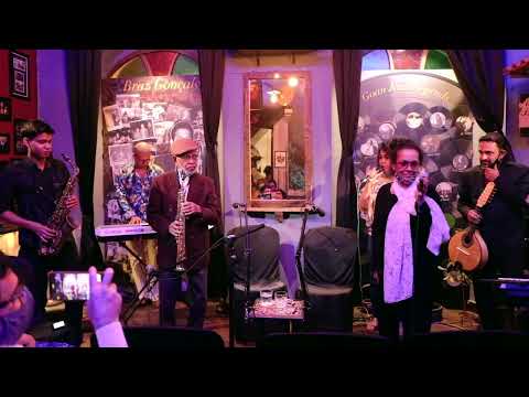 2 Braz & All That Jazz:The night Braz went for dinner & came home a winner!Producer:Savio de Noronha