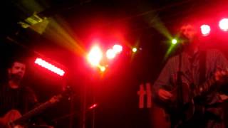 25 A Parting Gesture (Oxford) The Bluetones Farewell Tour 2011