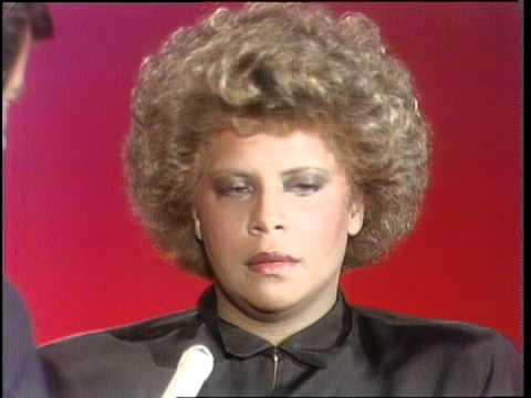 Dick Clark Interviews Patti Austin - American Bandstand 1981