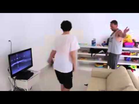 Pai queima vídeo-game de filho viciado