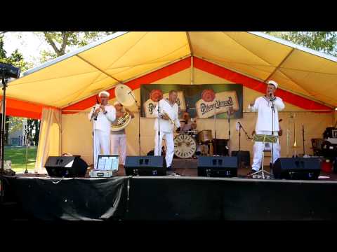 Brass Band - Pletené džíny.MOV