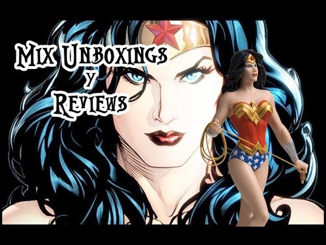 Vídeo relacionado con DC Comics - Wonder Woman MUÑECO 30 CM - Figura Wonder Woman Articulada de 30 cm Coleccionable - 6056902 - Juguetes niños 3 años +