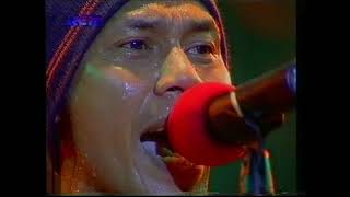 Download lagu Jamrud -Jauh (Andaikan...)- mp3